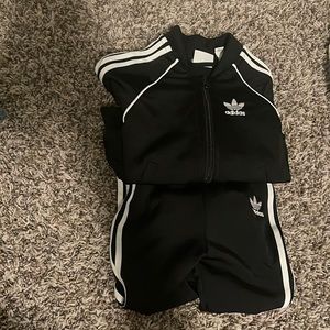 Adidas 2T sweatsuit set